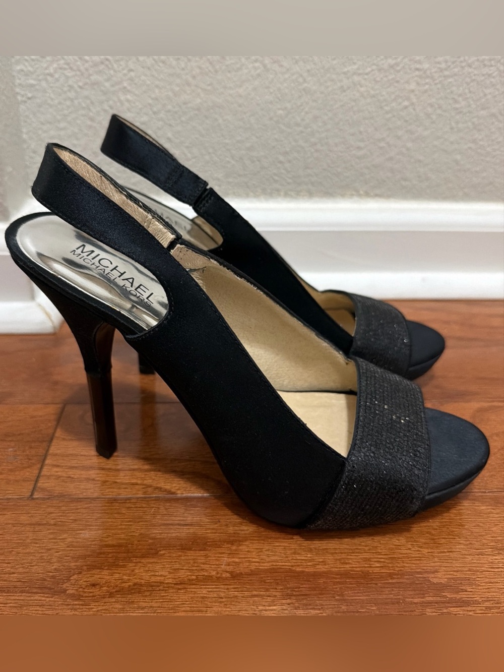 MICHAEL Kors Black Slingback High Heel Sandals Sz 9.5